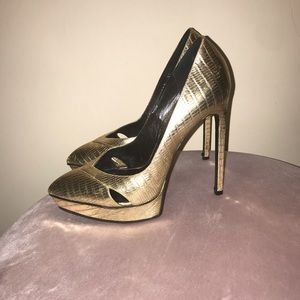 YSL pumps